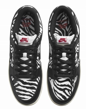 Quartersnacks × Nike SB Dunk  Zebra Cake